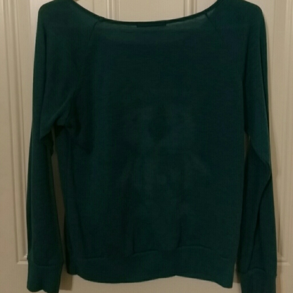 Penguin Sweater - Picture 2 of 3